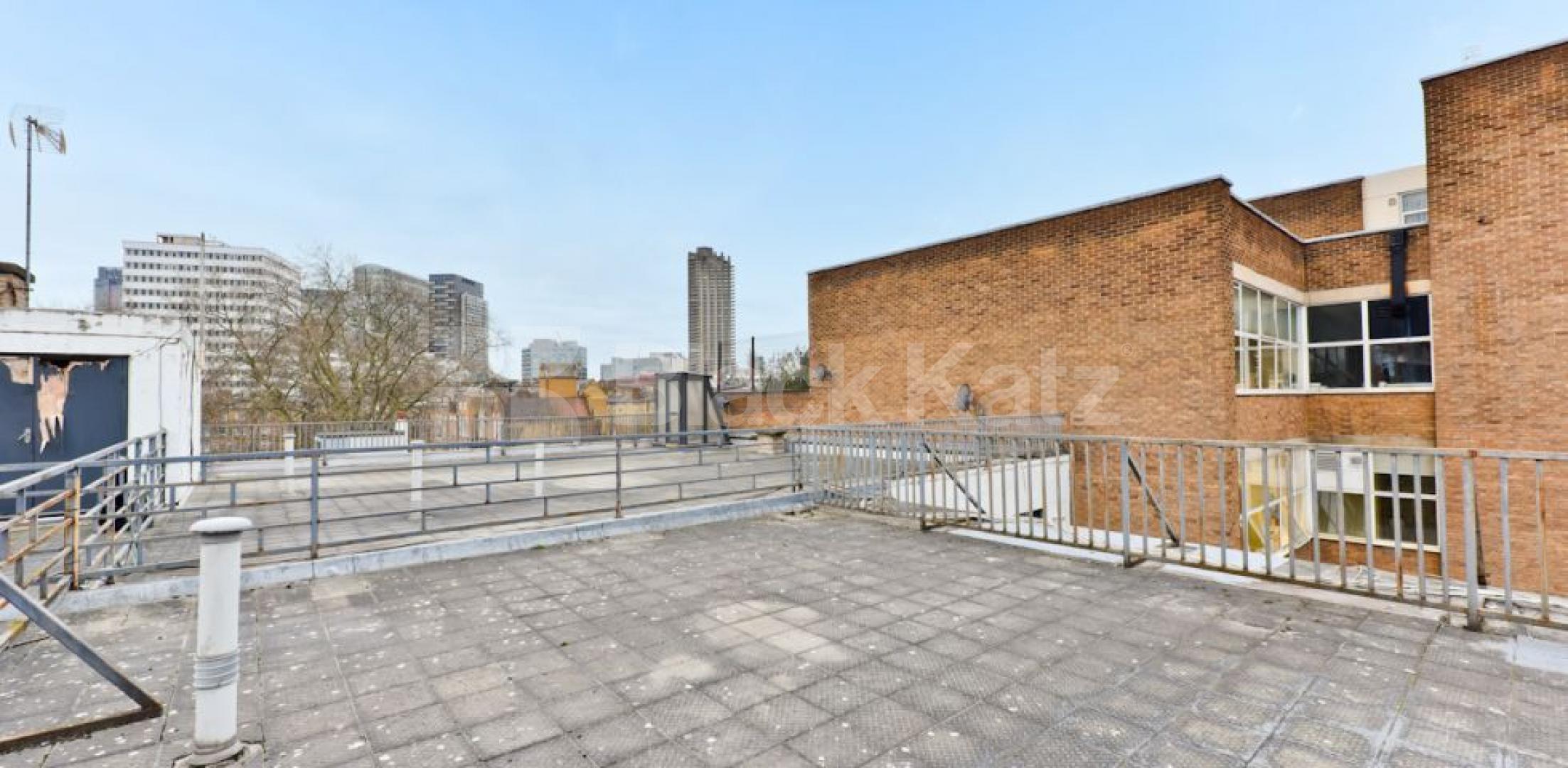 			NEW , 2 Bedroom, 1 bath, 1 reception Flat			 BRITANNIA LOFTS-BANNER STREET, CLERKENWELL-OLD STREET-SHOREDITCH